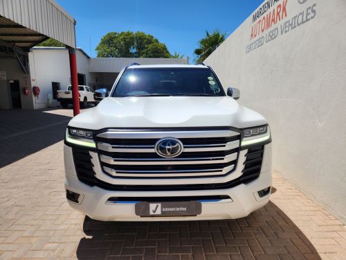 Toyota LC300 3.5 V6 Petrol ZX in Namibia