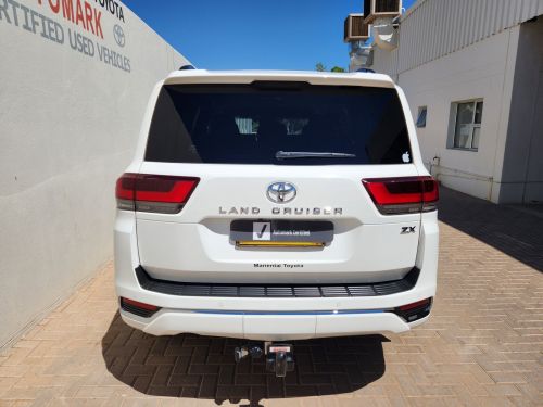 Toyota LC300 3.5 V6 Petrol ZX in Namibia