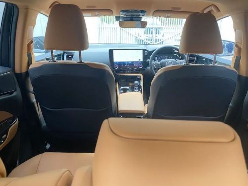 Lexus Nx 350h Ex hybrid in Namibia