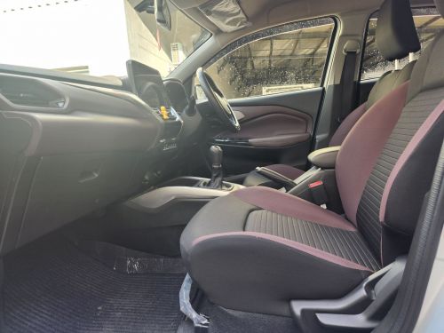 Toyota Starlet Cross 1.5 XR MT in Namibia