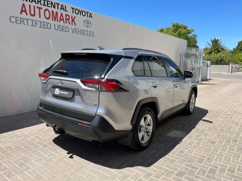 Toyota RAV4 2.0 GX CVT 2WD in Namibia