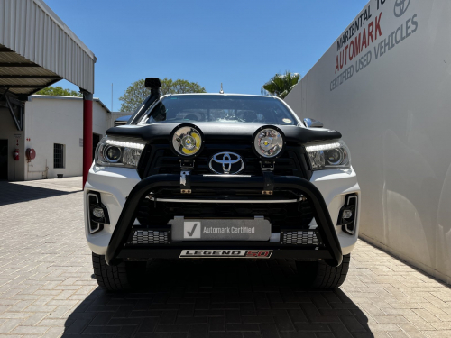 Toyota HILUX SC 2.8 4X4 M/T LEGEND 50 in Namibia