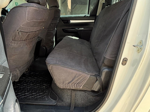 Toyota Hilux Double Cab 2.4GD6 4X4 SRX AT in Namibia