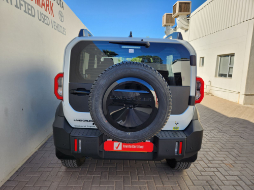 Toyota LC FJ 2.7 GX 4x4 AT Petrol in Namibia