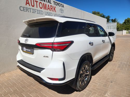 Toyota Fortuner 2.8GD6 4x4 AT in Namibia