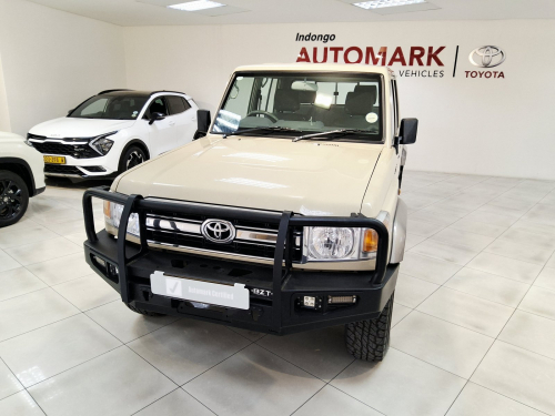 Toyota LANDCRUISER 79 4.2d P/U D/C in Namibia