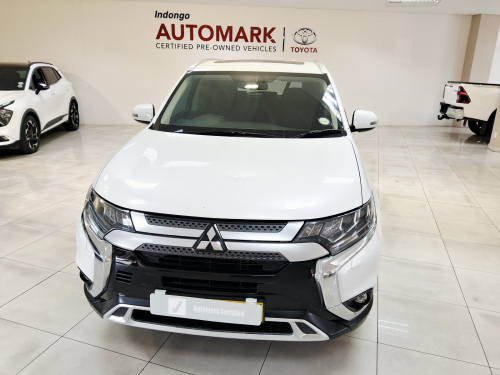 Mitsubishi OUTLANDER 2.4 GLS CVT in Namibia
