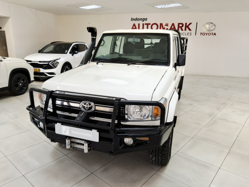 Toyota LANDCRUISER 79 4.2d P/U D/C in Namibia