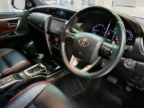 Toyota FORTUNER 2.8GD6 4X4 A/T. in Namibia