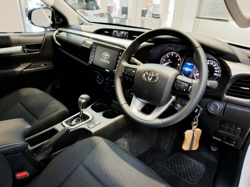 Toyota HILUX 2.8 GD6 4X4 A/T P/U S/C in Namibia
