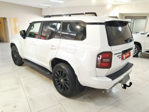 Toyota Prado VX-L 2.8 Gd A/T in Namibia