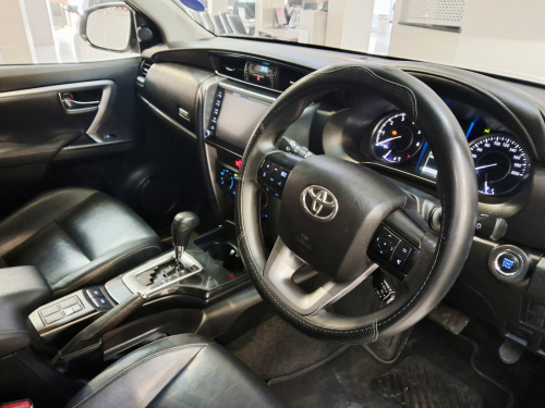 Toyota Fortuner 2.4Gd-6 4×4 A/t in Namibia
