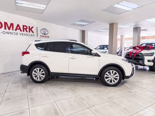 Toyota Rav4 2.5 Vx A/t in Namibia
