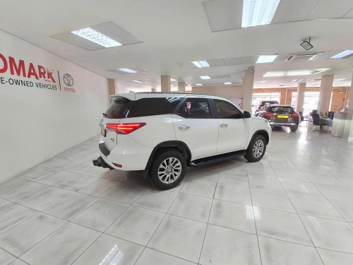 Toyota Fortuner 2.8gd-6 4x4 A/t in Namibia