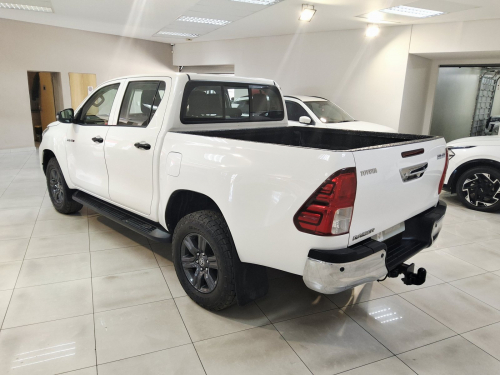 Toyota HILUX 2.4GD6 4X4 RAIDER A/T P/U D/C. in Namibia