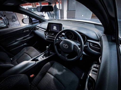 Toyota C-hr 1.2t in Namibia