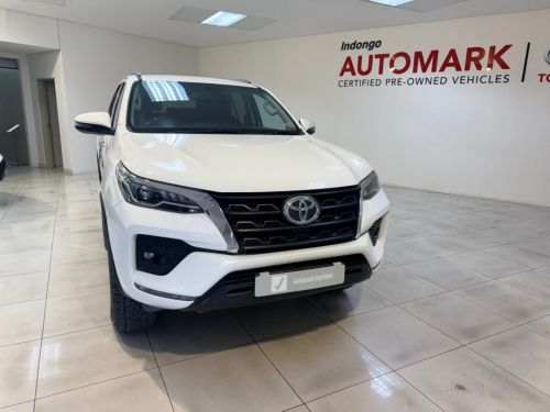 Pre-owned Toyota Fortuner 2.8gd-6 4x4 A/t for sale in 