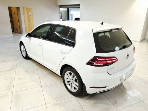 Volkswagen Golf VII 1.4 Comfortline DSG in Namibia