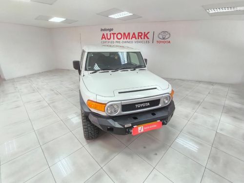 Pre-owned Toyota FJ Cruiser 4.0 V6 4X4 (32I) for sale in 