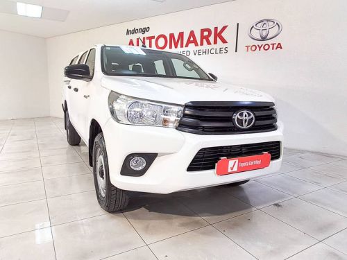 Toyota Toyota Hilux Double Cab DC 2.4GD6 4X4 SR MT (A33) in Namibia