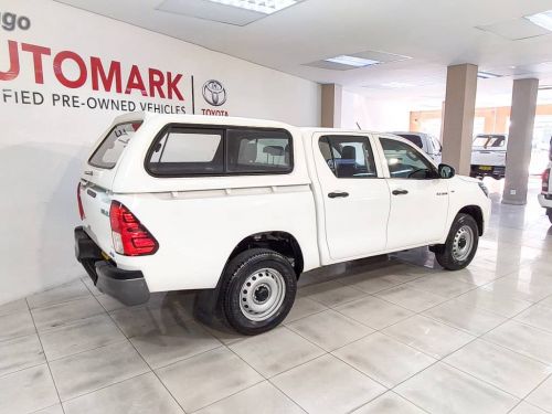 Toyota Toyota Hilux Double Cab DC 2.4GD6 4X4 SR MT (A33) in Namibia
