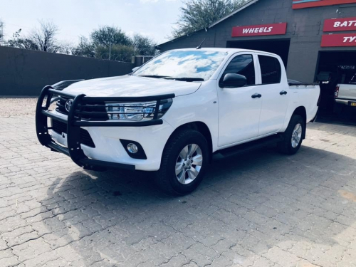 Toyota Hilux SRX GD-6 4X4 DC MT in Namibia