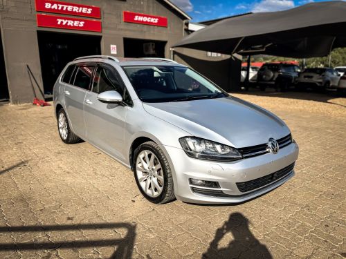 Volkswagen VOLKSWAGEN GOLF 1.4 TSI HIGHLINE BLUEMOTION in Namibia