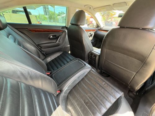 Volkswagen VOLKSWAGEN PASSAT CC 2.0 TSI A/T in Namibia