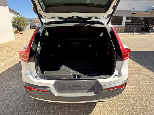 Volvo XC40 T3 Momentum (NO DEPOSIT DEAL) in Namibia