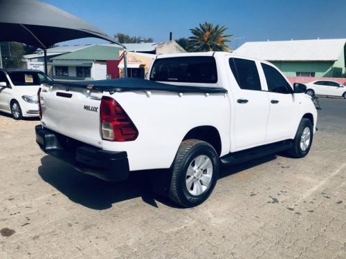 Toyota TOYOTA HILUX SRX GD-6 4X4 DC MT in Namibia