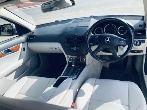 Mercedes-Benz C220 CDI 2.0 in Namibia