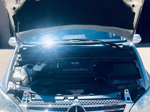 Mercedes-Benz VIANO CDI 30 V6 in Namibia