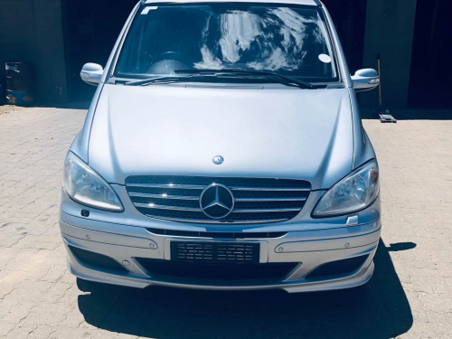 Mercedes-Benz VIANO CDI 30 V6 in Namibia