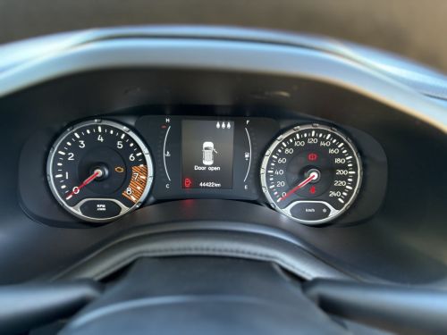 Jeep JEEP RENEGADE 1.4 TJET SPORT M/T in Namibia