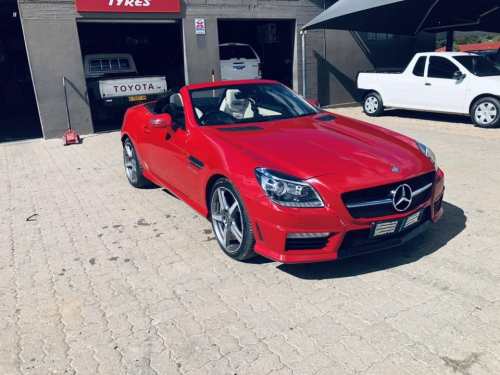 Mercedes-Benz V8 AMG R172 SLK55-CLASS in Namibia