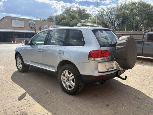 Volkswagen VOLKSWAGEN TOUAREG 4.2 V8 TIP A/T 4X4 in Namibia