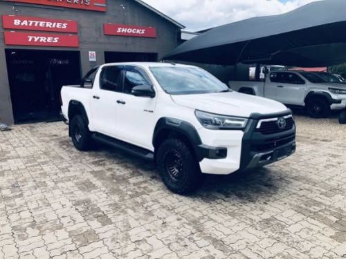 Pre-owned Toyota HILUX D/C P/U 4X4 GD-6 for sale in 