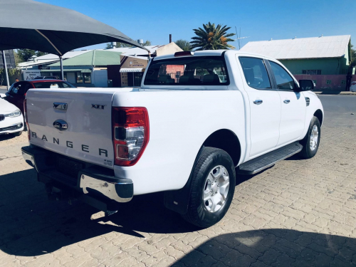Ford FORD RANGER 3.2 XLT 4X2 A/T in Namibia