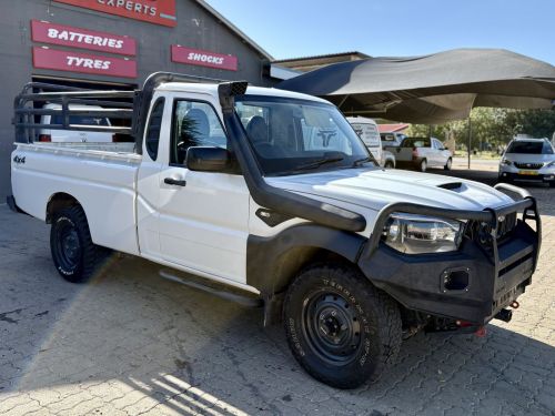 Pre-owned Mahindra PIK-UP 2.2 MHAWK S4 4X4 P/U S/C for sale in 