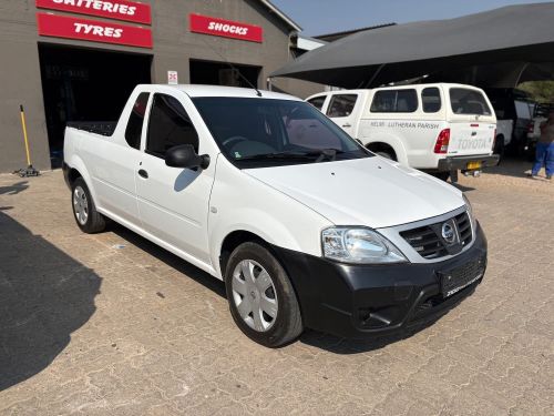 Pre-owned Nissan NISSAN NP200 1.5 A/C M/T for sale in 