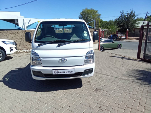 Hyundai H100 2.6D D/S in Namibia