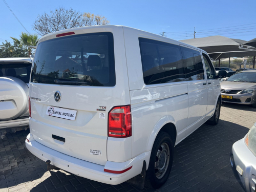 Volkswagen T6 Crewbus 132kw in Namibia