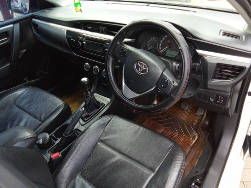 Toyota Corolla 1.6 Esteem in Namibia