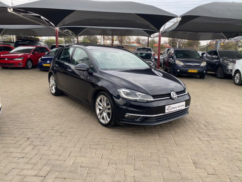 Volkswagen Golf 7.5 TSI 1.4 DSG in Namibia
