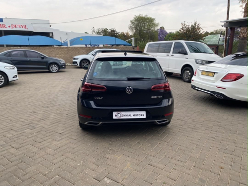 Volkswagen Golf 7.5 TSI 1.4 DSG in Namibia