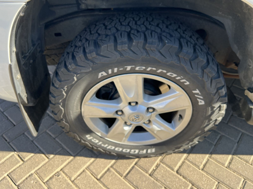 Toyota Land Cruiser 200 VX 4.6V8 in Namibia
