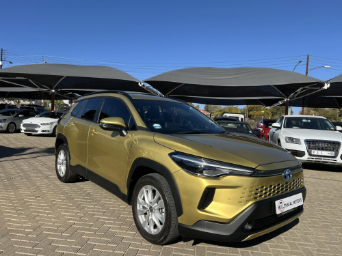 Toyota COROLLA CROSS 1.8 XS HYBRID in Namibia