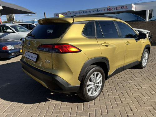 Toyota COROLLA CROSS 1.8 XS HYBRID in Namibia