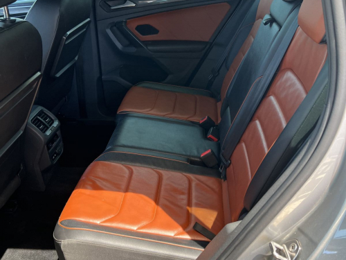 Volkswagen Tiguan 2.0TSI R-Line 4 Motion in Namibia