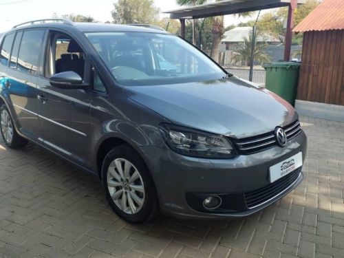 Volkswagen Touran 1.4 Tsi DSG 7 Seater ( Import) in Namibia